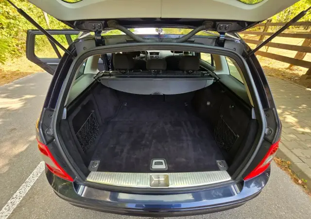 MERCEDES-BENZ Klasa C 200 CDI Elegance