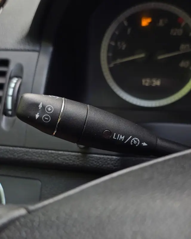 MERCEDES-BENZ Klasa C 200 CDI Elegance