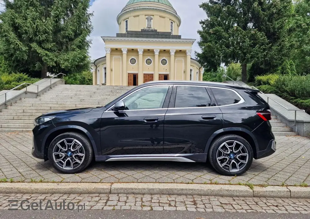 BMW IX1 XDrive30 sport