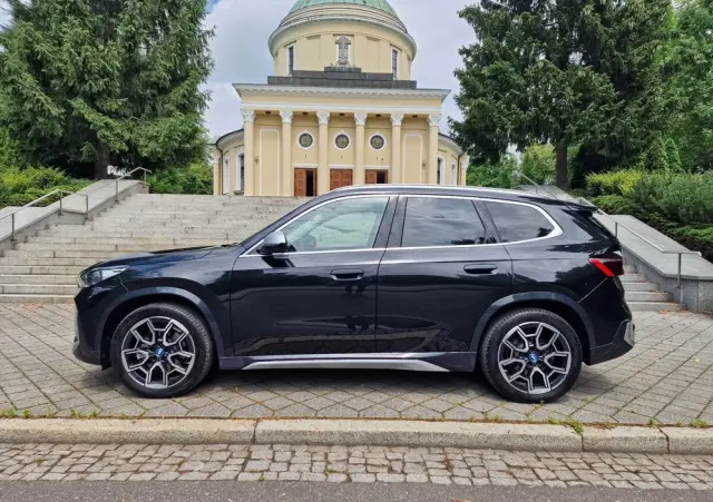 BMW IX1 XDrive30 sport