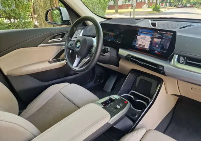 BMW IX1 XDrive30 sport