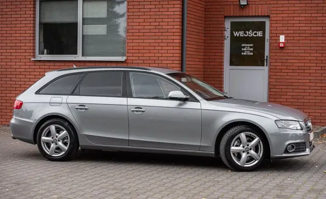 AUDI A4 Avant 