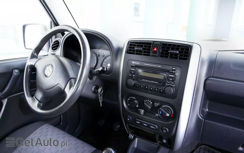 SUZUKI Jimny 1.3 JX / Club