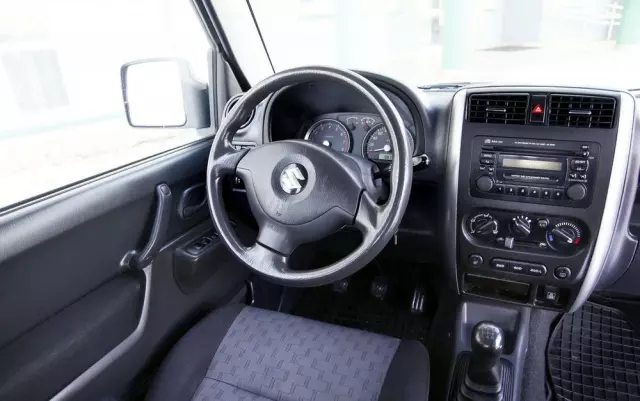 SUZUKI Jimny 1.3 JX / Club