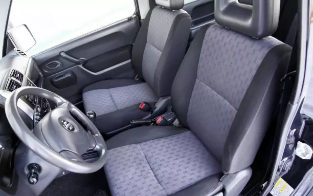 SUZUKI Jimny 1.3 JX / Club