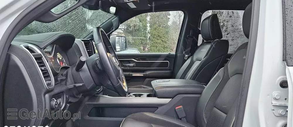 RAM 1500 5.7 Quad Cab Longbed Laramie Sport