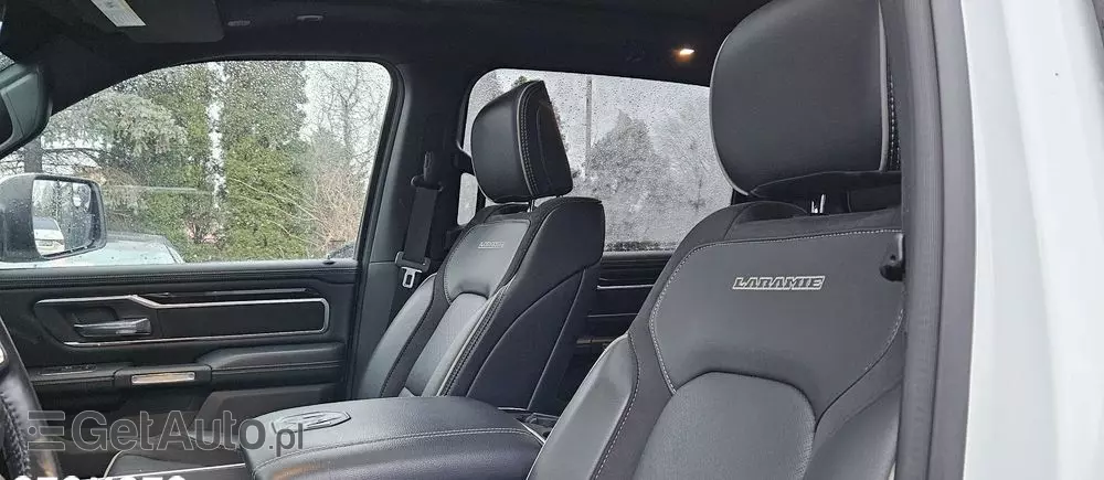 RAM 1500 5.7 Quad Cab Longbed Laramie Sport