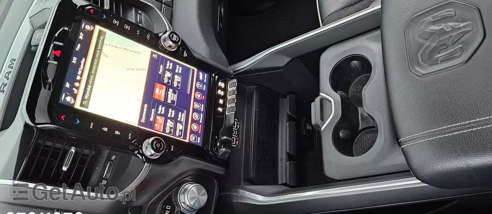 RAM 1500 5.7 Quad Cab Longbed Laramie Sport