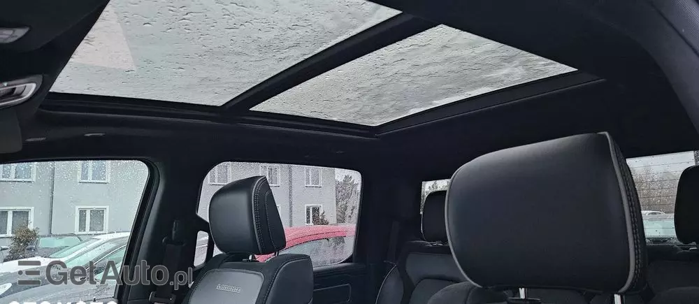 RAM 1500 5.7 Quad Cab Longbed Laramie Sport