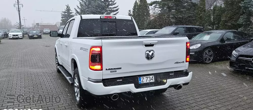 RAM 1500 5.7 Quad Cab Longbed Laramie Sport