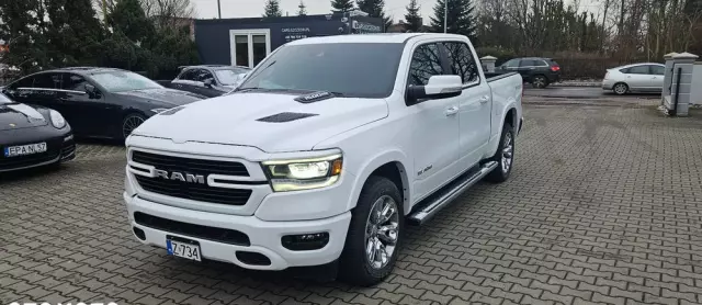 RAM 1500 5.7 Quad Cab Longbed Laramie Sport