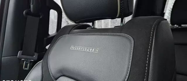 RAM 1500 5.7 Quad Cab Longbed Laramie Sport