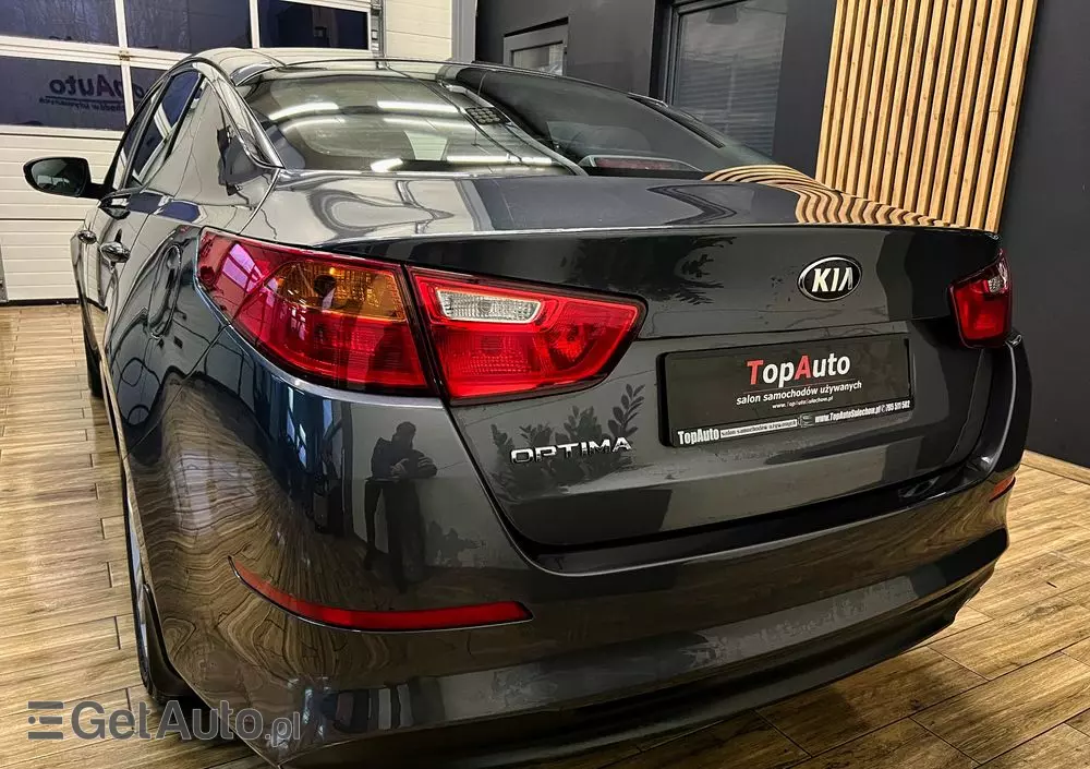 KIA Optima 