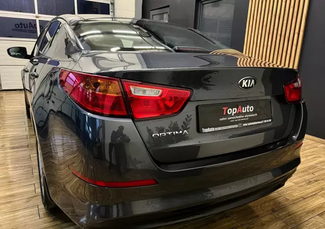 KIA Optima 