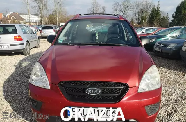 KIA Carens 