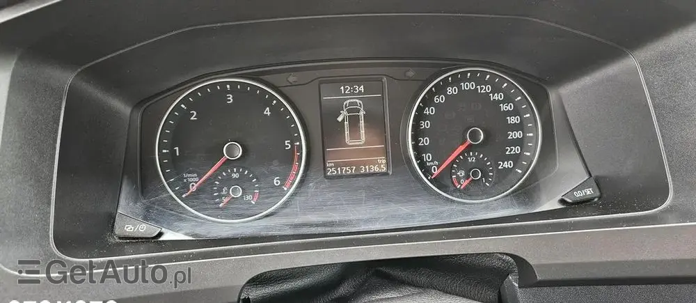 VOLKSWAGEN Transporter 