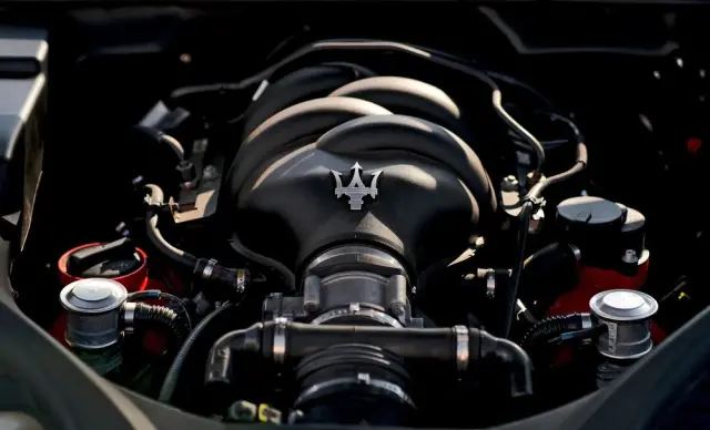 MASERATI Quattroporte S