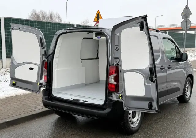 CITROËN BERLINGO // CHŁODNIA // IZOTERMA // SALON PL // FABRYCZNA GWARANCJA // 1 WŁ // FV 23 % // 