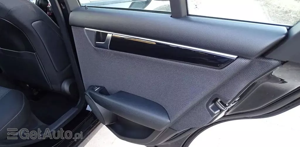 MERCEDES-BENZ Klasa C 