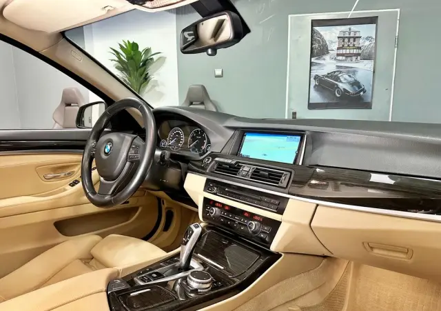 BMW Seria 5 520d xDrive
