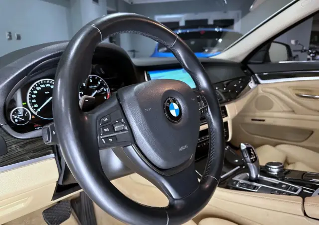 BMW Seria 5 520d xDrive