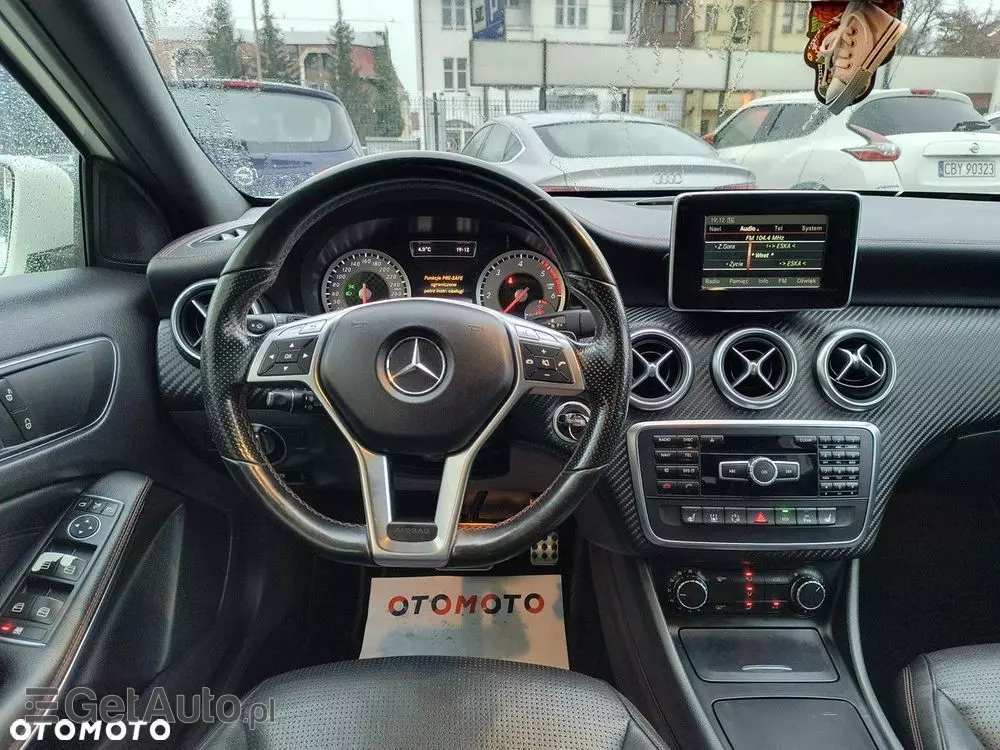 MERCEDES-BENZ Klasa A 200 d 7G-DCT
