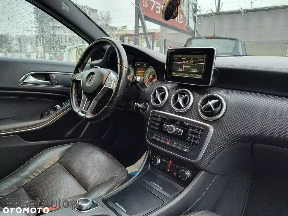 MERCEDES-BENZ Klasa A 200 d 7G-DCT