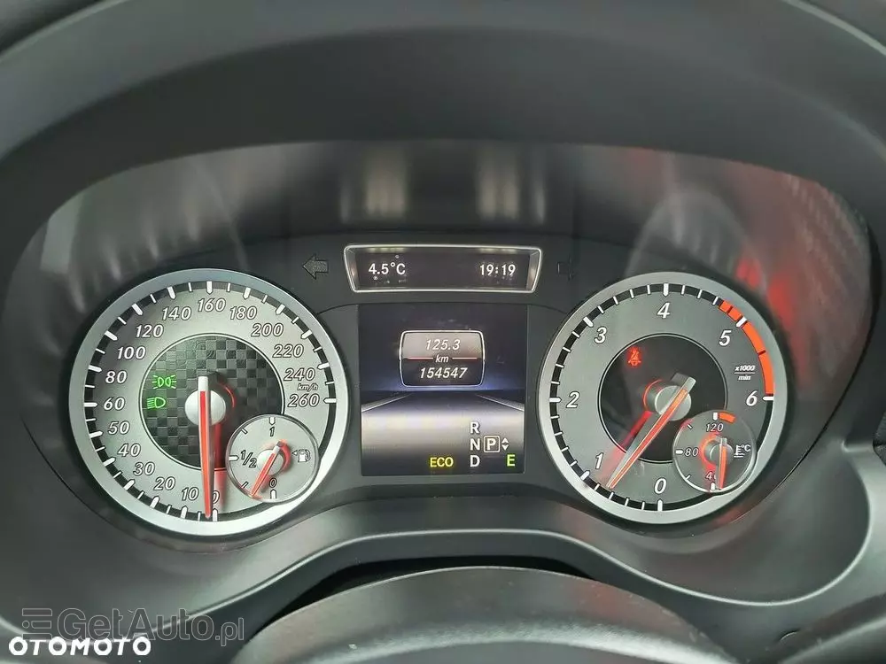 MERCEDES-BENZ Klasa A 200 d 7G-DCT