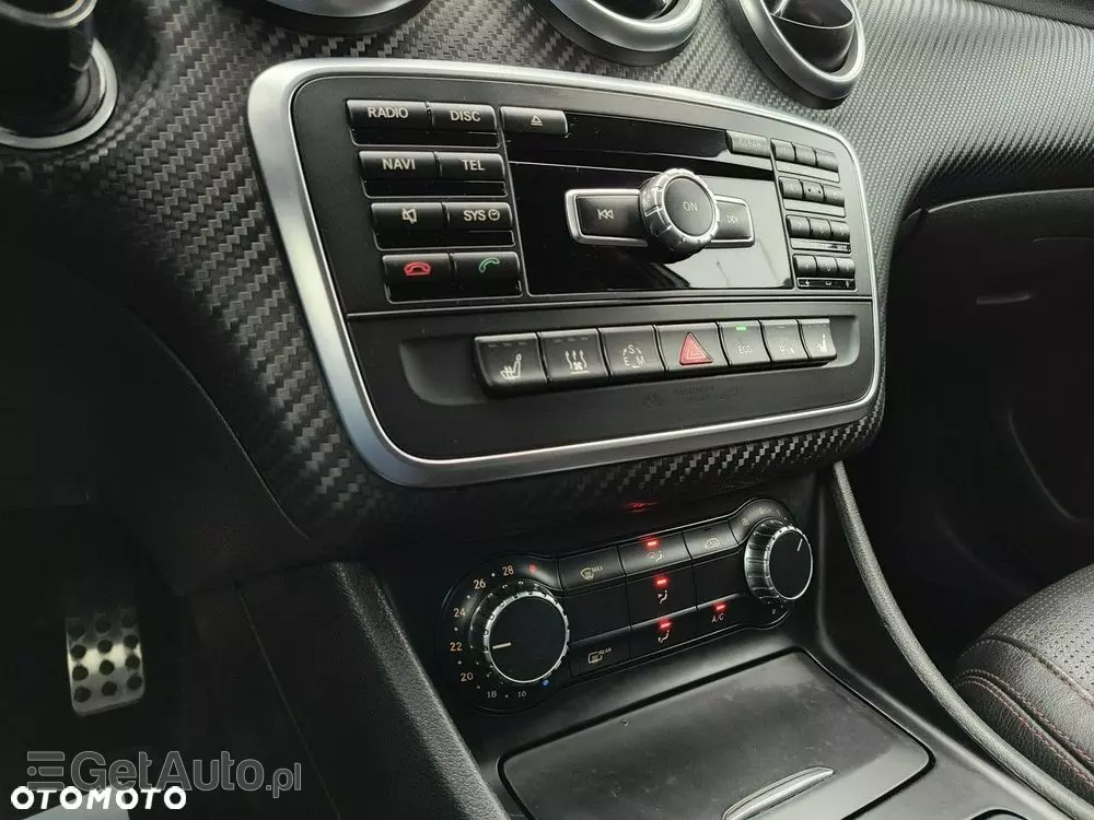 MERCEDES-BENZ Klasa A 200 d 7G-DCT