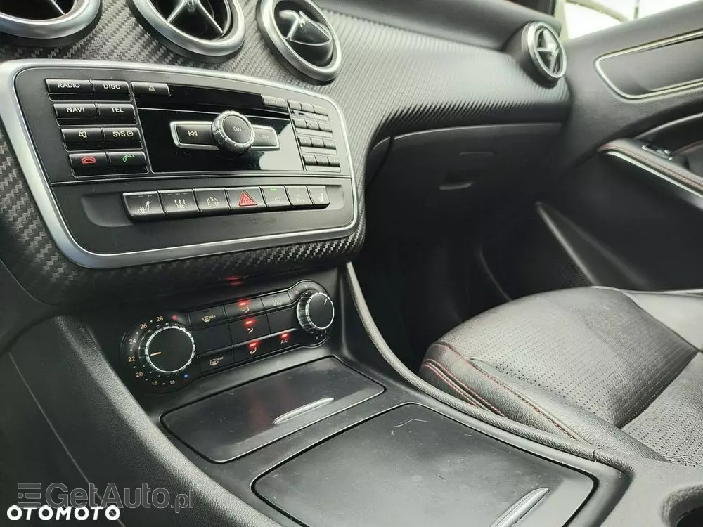 MERCEDES-BENZ Klasa A 200 d 7G-DCT