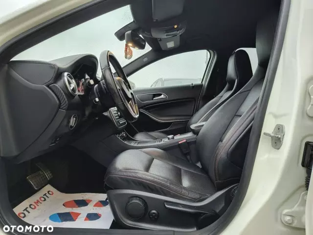 MERCEDES-BENZ Klasa A 200 d 7G-DCT