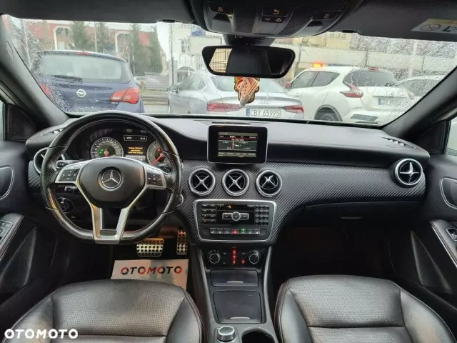 MERCEDES-BENZ Klasa A 200 d 7G-DCT