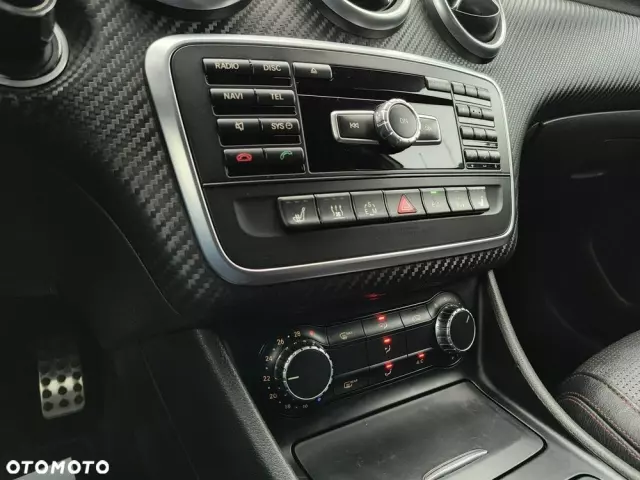 MERCEDES-BENZ Klasa A 200 d 7G-DCT