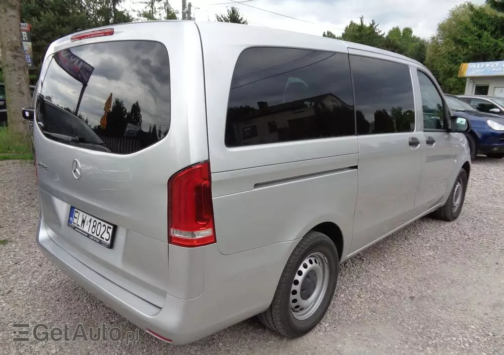 MERCEDES-BENZ Klasa V 300 extralang 9G-TRONIC