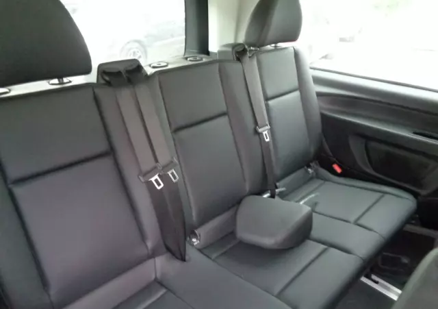 MERCEDES-BENZ Klasa V 300 extralang 9G-TRONIC