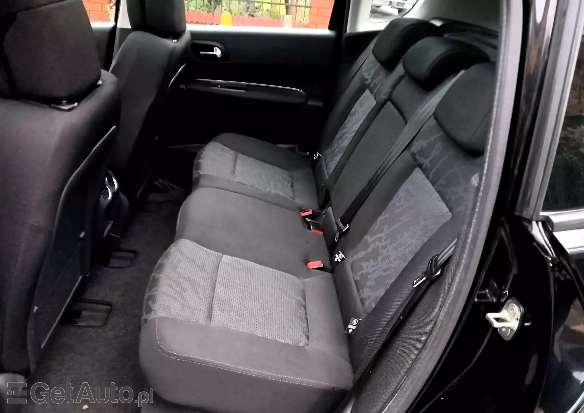 PEUGEOT 3008 1.6 Allure