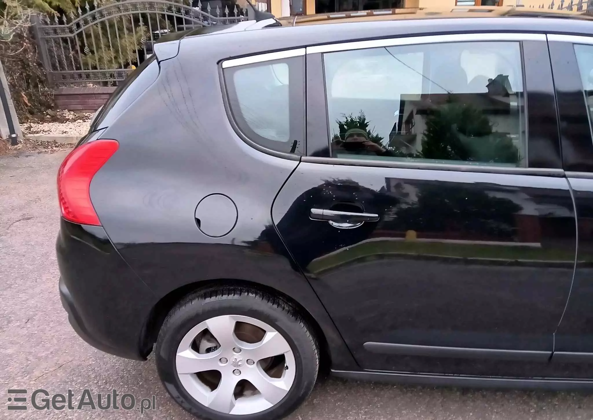 PEUGEOT 3008 1.6 Allure
