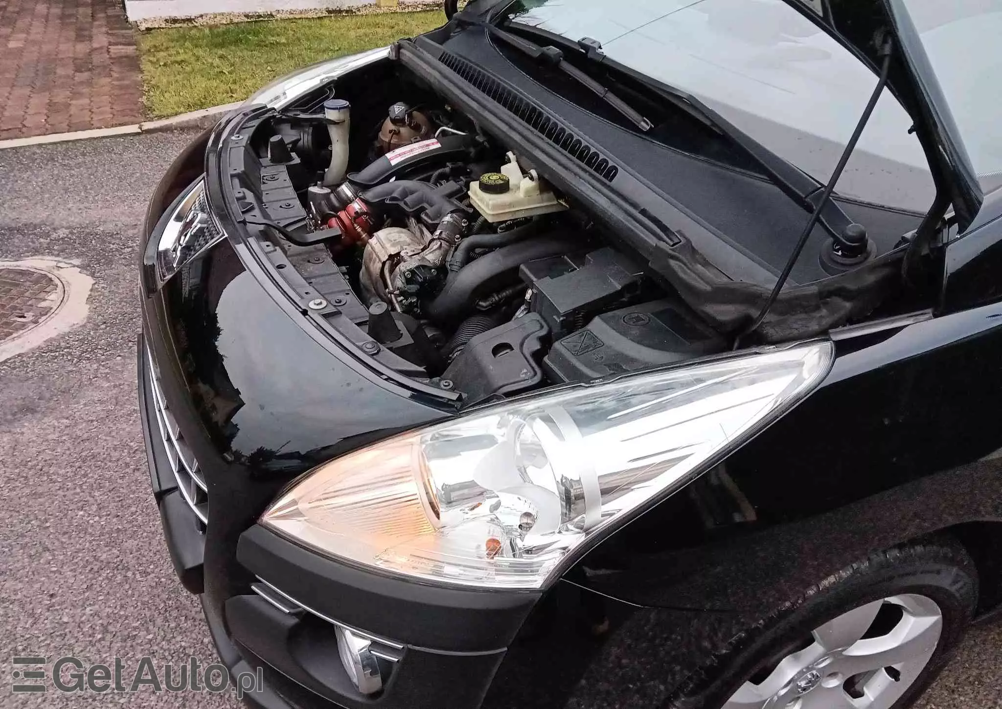 PEUGEOT 3008 1.6 Allure