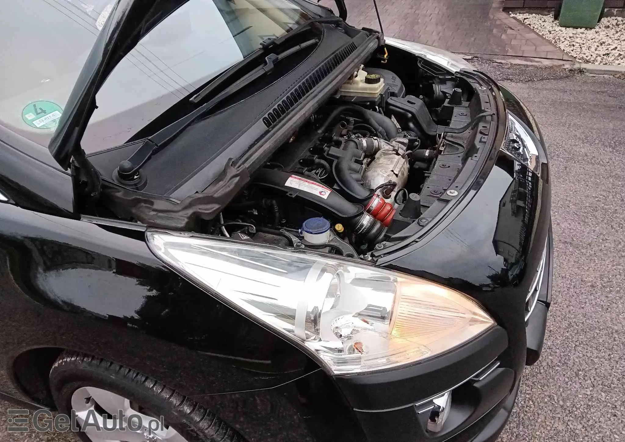 PEUGEOT 3008 1.6 Allure