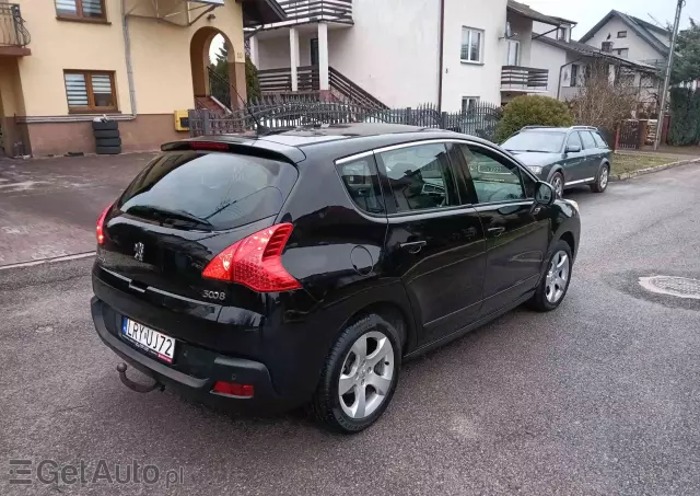PEUGEOT 3008 1.6 Allure