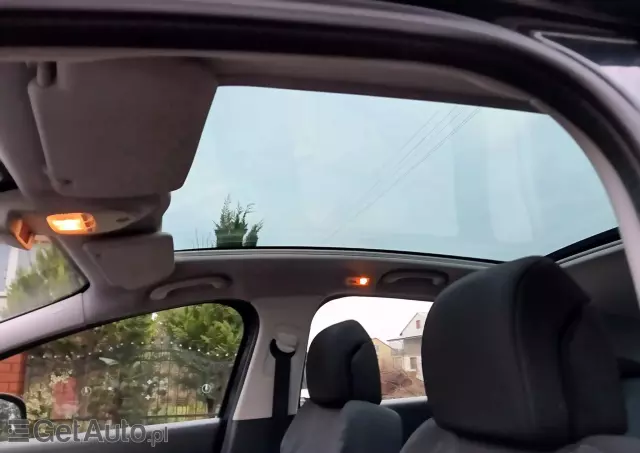 PEUGEOT 3008 1.6 Allure