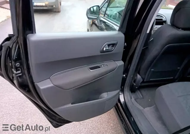 PEUGEOT 3008 1.6 Allure