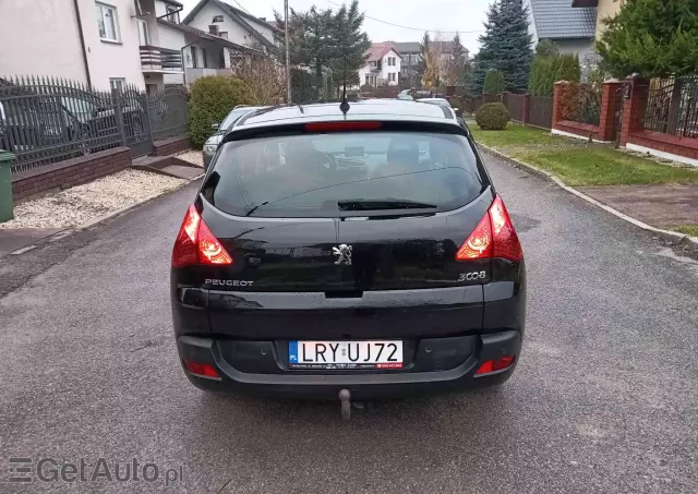 PEUGEOT 3008 1.6 Allure