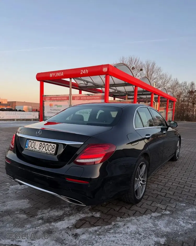 MERCEDES-BENZ Klasa E 