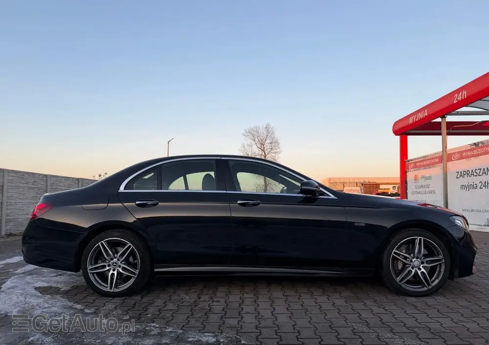 MERCEDES-BENZ Klasa E 