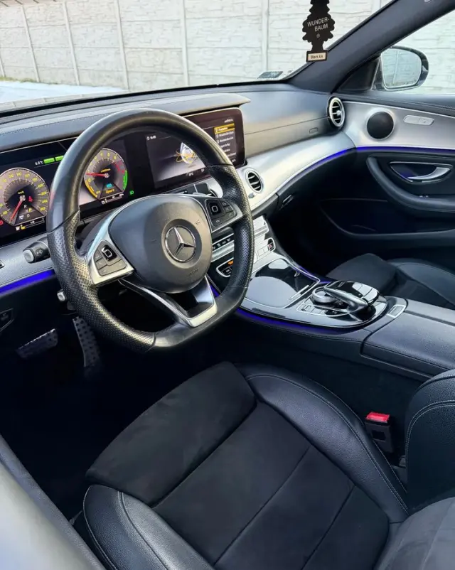 MERCEDES-BENZ Klasa E 