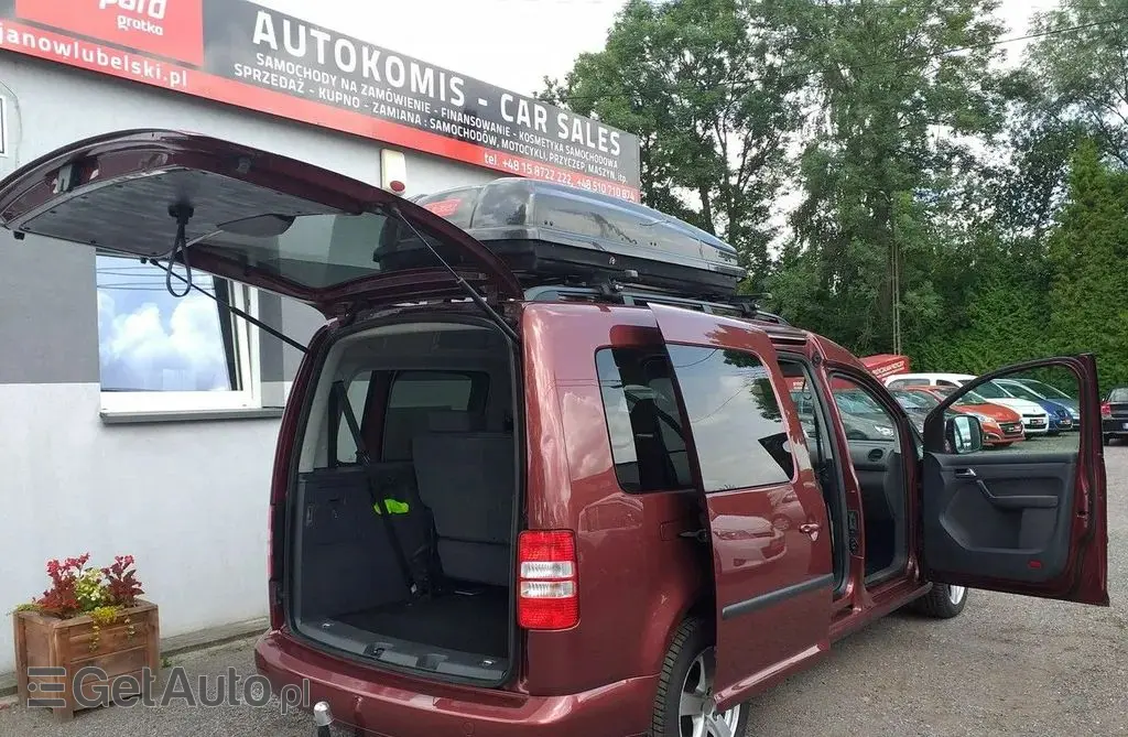 VOLKSWAGEN Caddy California 