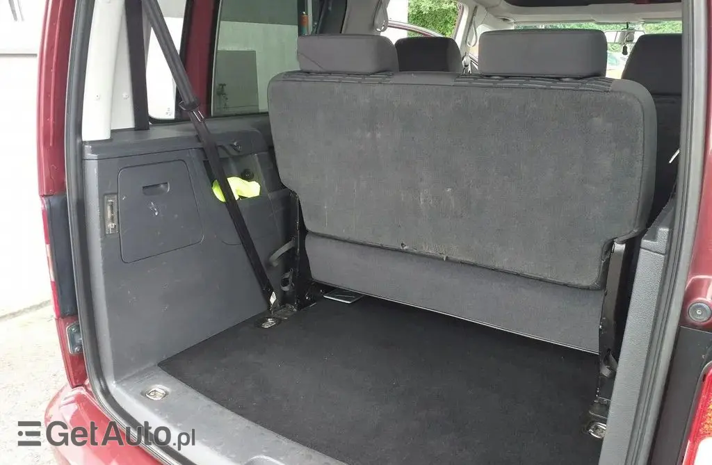 VOLKSWAGEN Caddy California 