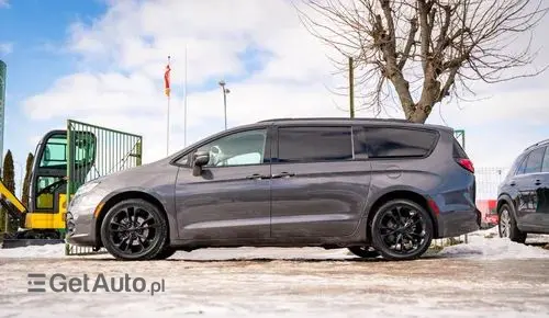 CHRYSLER Pacifica 