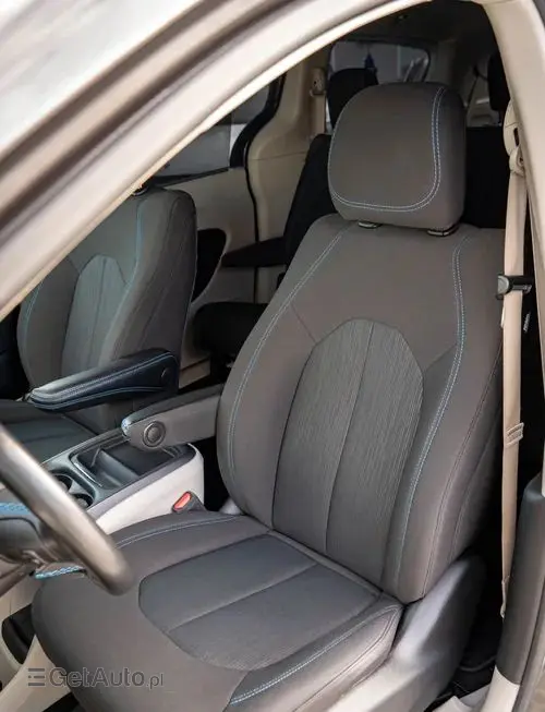 CHRYSLER Pacifica 